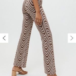 Urban Outfitters women’s Bryn Pull-On Flare Pant